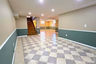 1627 Greenville Hwy, Hendersonville, NC 28792 - Photo 30