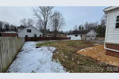 1627 Greenville Highway, Hendersonville, NC 28792 - Photo 38