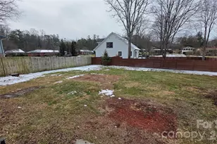 1627 Greenville Hwy, Hendersonville, NC 28792 - Photo 40