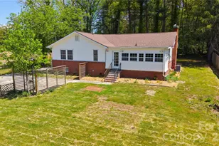 1627 Greenville Hwy, Hendersonville, NC 28792 - Photo 38