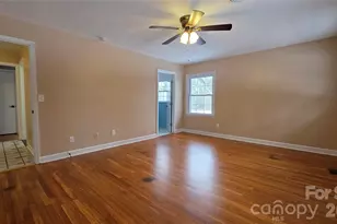 1627 Greenville Hwy, Hendersonville, NC 28792 - Photo 16