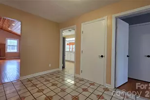 1627 Greenville Hwy, Hendersonville, NC 28792 - Photo 14