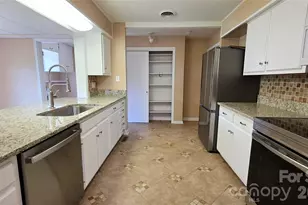 1627 Greenville Hwy, Hendersonville, NC 28792 - Photo 22