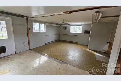 1627 Greenville Highway, Hendersonville, NC 28792 - Photo 44