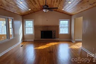 1627 Greenville Hwy, Hendersonville, NC 28792 - Photo 8