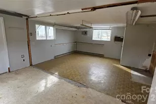 1627 Greenville Hwy, Hendersonville, NC 28792 - Photo 42