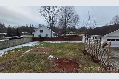 1627 Greenville Highway, Hendersonville, NC 28792 - Photo 36