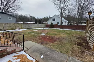 1627 Greenville Hwy, Hendersonville, NC 28792 - Photo 36