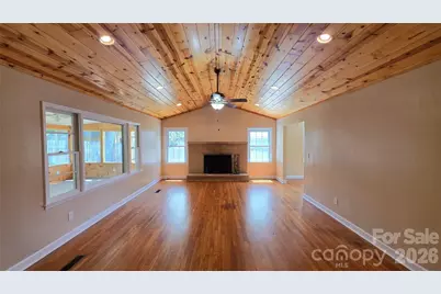 1627 Greenville Highway, Hendersonville, NC 28792 - Photo 4