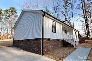 605 Bonanza Dr, Salisbury, NC 28144 - Photo 4