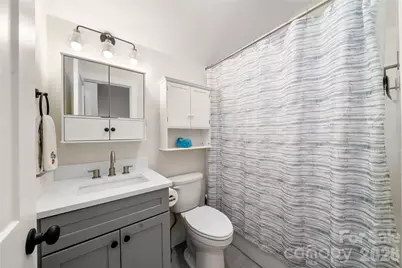 204 Maple Avenue, Marion, NC 28752 - Photo 20