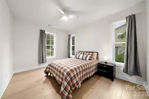 204 Maple Ave, Marion, NC 28752 - Photo 12