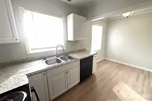 900 Leigh Ave, Charlotte, NC 28205 - Photo 10