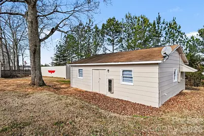 238 Lakeview Drive, Blacksburg, SC 29702 - Photo 16
