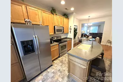 401 Hurston Circle, Charlotte, NC 28208 - Photo 10