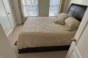 401 Hurston Circle, Charlotte, NC 28208 - Photo 20