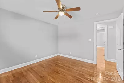 206 Hunter Street, York, SC 29745 - Photo 6