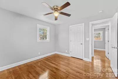 206 Hunter Street, York, SC 29745 - Photo 8