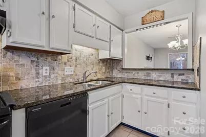 6042 Heath Valley Road, Charlotte, NC 28210 - Photo 6