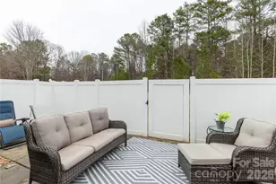 1333 Stoney Creek Ln, Fort Mill, SC 29707 - Photo 4