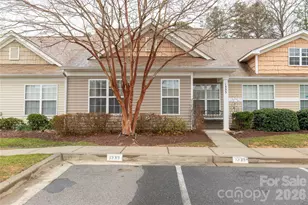 1333 Stoney Creek Ln, Fort Mill, SC 29707 - Photo 2
