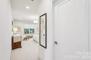 1708 Lombardy Cir, Charlotte, NC 28203 - Photo 14