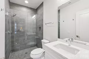 1708 Lombardy Cir, Charlotte, NC 28203 - Photo 22