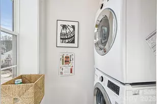 1708 Lombardy Cir, Charlotte, NC 28203 - Photo 28