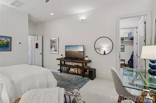 1708 Lombardy Cir, Charlotte, NC 28203 - Photo 24