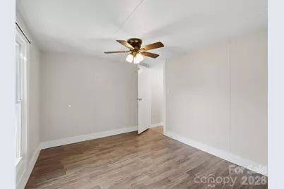 1212 Easy Street, Hendersonville, NC 28791 - Photo 32