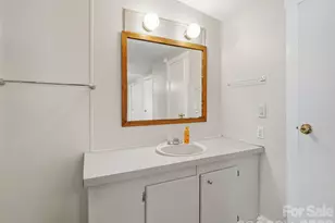 1212 Easy St, Hendersonville, NC 28791 - Photo 24