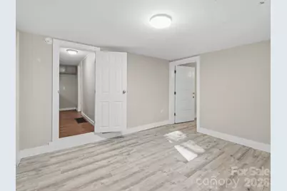 1212 Easy Street, Hendersonville, NC 28791 - Photo 30