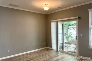 8378 Chaceview Ct, Charlotte, NC 28269 - Photo 8