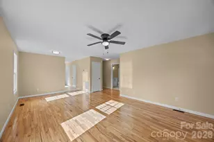 25 Byrd Rd, Black Mountain, NC 28711 - Photo 10