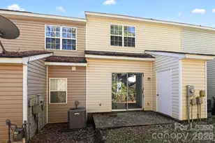 1823 Birch Heights Ct, Charlotte, NC 28213 - Photo 16