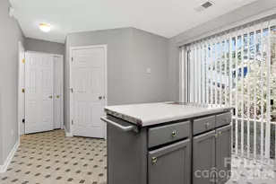 1823 Birch Heights Ct, Charlotte, NC 28213 - Photo 8