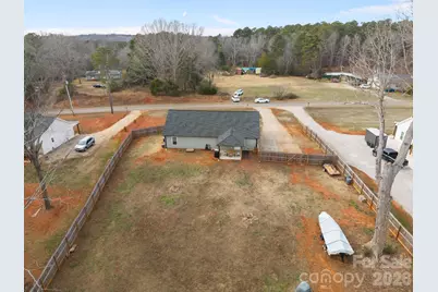 1464 King Road, York, SC 29745 - Photo 14