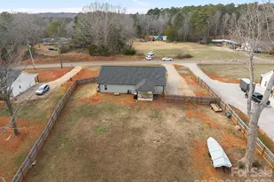 1464 King Rd, York, SC 29745 - Photo 14