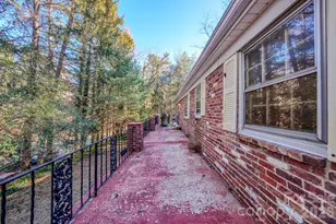 19 Swift St, Asheville, NC 28804 - Photo 32