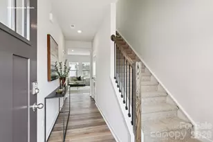 1126 Foxberry Ln, Maiden, NC 28650 - Photo 2