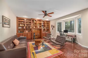 35 Hillcreek Dr, Asheville, NC 28804 - Photo 8