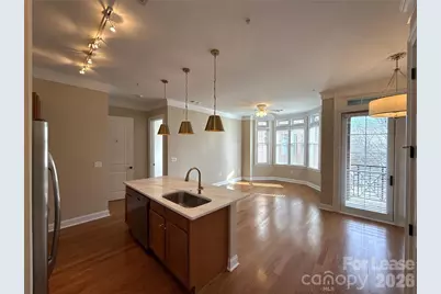 2810 Selwyn Avenue #308, Charlotte, NC 28209 - Photo 2