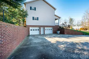 307 Carrituck Ct, Lenoir, NC 28645 - Photo 6