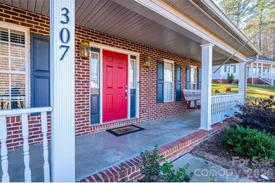 307 Carrituck Court, Lenoir, NC 28645 - Photo 4