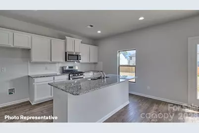 812 Candy Drive, Statesville, NC 28677 - Photo 4