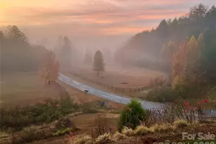 1510 Royal Ln, Lenoir, NC 28645 - Photo 4