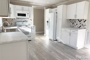 438 Pop Davis Rd, Taylorsville, NC 28681 - Photo 6