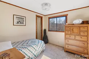 124 Cozy Cove Ln, Saluda, NC 28773 - Photo 16