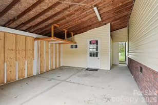 2041 Brantley Creek Dr, Kannapolis, NC 28083 - Photo 14