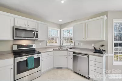 3216 Continental Drive, Monroe, NC 28110 - Photo 8